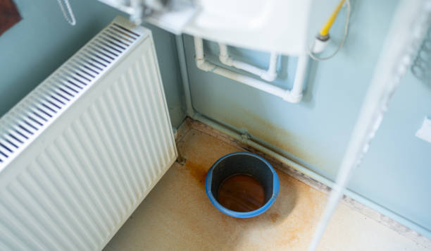 Best Emergency water damage restoration  in Chester, WV